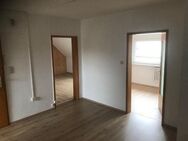 4 Zimmer DG Wohnung mit Balkon in Rosdorf - Rosdorf (Niedersachsen)