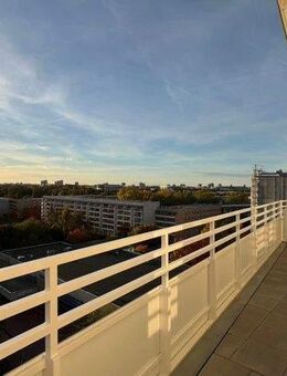 Sonnentraum - mehrere Erstbezüge. - Berlin