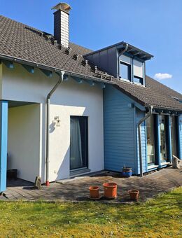 1-Fam-Haus, 5 Schlafzimmer und schönem Garten in ruhiger Stadtlage - Sankt Wendel