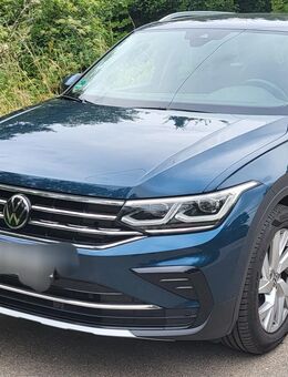 VW Tiguan 2.0 TDI Elegance 150PS - Weißenfels