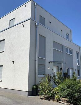 Doppelhaushälfte mit luxuriöser Innenausstattung, vollmöbiliert, bezugsfertig. - Krefeld