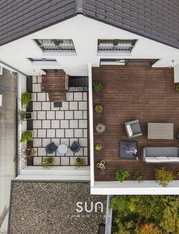 Modernes, energieeffizientes Zweifamilienhaus mit NEUBAUFEELING! - Kahl (Main)