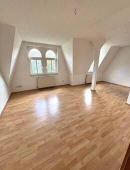 ==2.Zimmer-Dachgeschosswohnung in Gera== - Gera