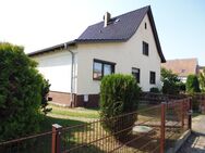 Einfamilienhaus mit Einliegerwohnung, viel Nebengelass und großem Grundstück - Brieskow-Finkenheerd