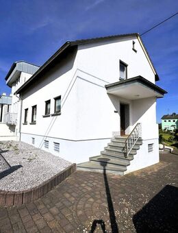 Familientraum im Zentrum Asbach - Charmantes Einfamilienhaus mit Wintergarten! - Asbach (Landkreis Neuwied)