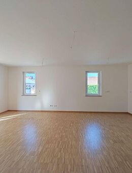 Pures Wohnglück in dieser hellen 3-Zi.Wohnung mit großem Süd-Balkon - Gochsheim