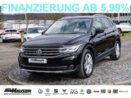 VW Tiguan, 2.0 TDI Elegance EL HECKKL TRAVEL, Jahr 2021 - Pohlheim