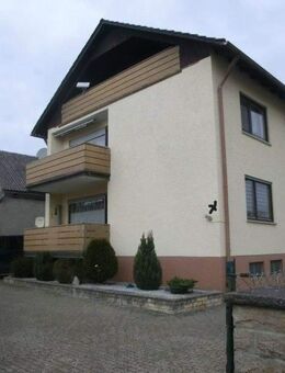Gepflegtes 3-Fam.- Haus in Röthlein zu verkaufen - Röthlein