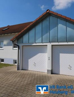 Einziehen - Fertig. Sehr gepflegtes Zweifamilienhaus in Heinstetten - Meßstetten