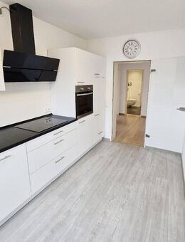 Für Jung und Alt: Barrierearme 2,5-Zimmer-Wohnung mit Balkon - Osnabrück