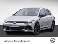 VW Golf VIII 2.0 GTI CLUBSPORT BLACKSTYLE PANO LM19 - Bergkamen