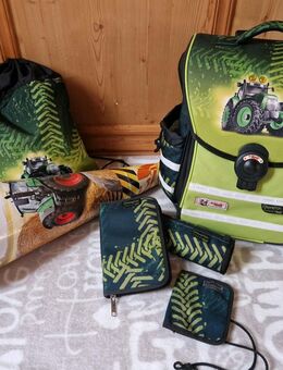 McNeill Schulranzen-Set 6tlg. Motiv Trecker (Serie "Greentrac") - Lehrte