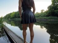 23 Jährige Squirt Girl (155cm, 54 Kilo) Sucht treffen mit TG! - Berlin
