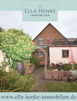 Gepflegtes, gemütliches Zweifamilienhaus mit 2 Bädern, Keller + Garage - Peine