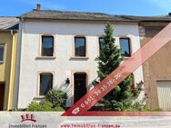 Wohnen mit Freiraum - Haus mit Traumgarten, Terrasse, Balkon & Garage in Konz-Könen - Konz