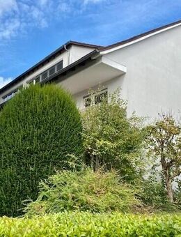 +OF-Bieber+ DHH: Imposante Stil-Ikone mit viel Platz (280 qm WF), EBK, gr. Gartenbereich, 2 Garagen - Offenbach (Main)