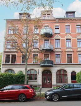 2- Raum- Wohnung mit einem offenen Grundriss, Balkon und Wannenbad in Hilbersdorf - Chemnitz