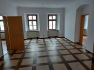 große 3 - Raumwohnung mit EBK im Stadtzentrum - Zittau