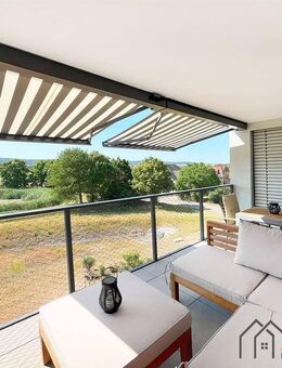 Luxuriöse, voll ausgestattete Wohnung mit Loggia und zwei Stellplätzen zu verkaufen! WE18 - Ipsheim