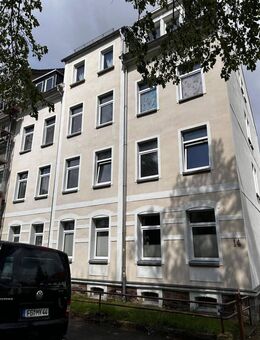 sehr schön 1-Zimmer Dachgeschoßwohnung zu vermieten - Freiberg