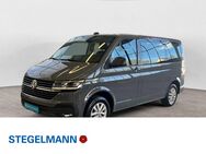 VW T6 Multivan, 2.0 TDI 1 Trendline, Jahr 2021 - Detmold