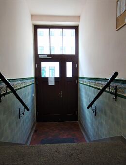 Attraktive 3-Zimmer-Altbauwohnung mit Balkon in Leipzig-Stötteritz - Kapitalanlage mit Charme - Leipzig