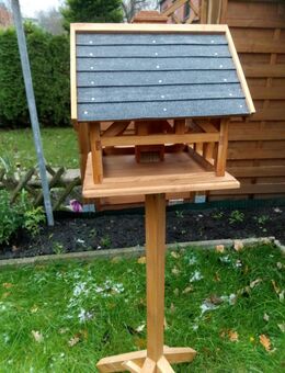NEU,Vogelhaus, Vogelfutterhaus, Geschenk, Gartendekoration. - Bremen