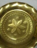 Messing-Teller mit Wandhaken in 99848