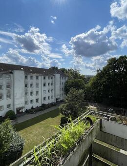 Wir renovieren: 3-Zimmer-Wohnung mit Balkon in Bremen Horn-Lehe - Bremen