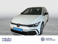 VW Golf, 1.5 TSI VIII R-line Sportpaket, Jahr 2021 - Winsen (Luhe)