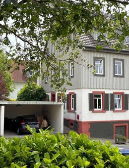 Historie und Moderne: Eine Symbiose der Zeit - Tiefenbronn