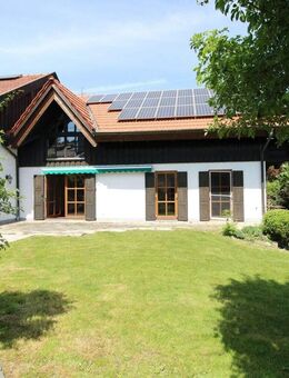 Familienidyll mit Charme - Gepflegte Doppelhaushälfte mit großem Garten in Schäftlarn-Neufahrn - Schäftlarn