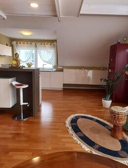 ***TRAUMHAFTE DACHGESCHOSSWOHNUNG MIT URLAUBSFLAIR IN SEENÄHE*** - Bodman-Ludwigshafen