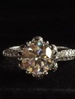 Damen Ring 750er - Weißgold / 18 Karat mit 2 Karat LGD-Brillant - Lindau (Bodensee)