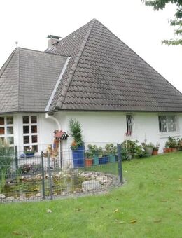 Liebevoll gepflegter Winkelbungalow in Petershagen-Stadt - Petershagen