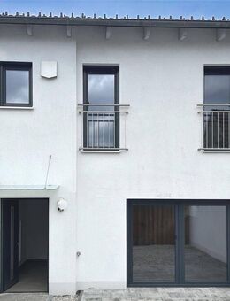 Moderne Doppelhaushälfte in Eichendorf - sofort beziehbar - Eichendorf