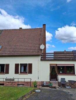 Familienfreundliche Doppelhaushälfte mit herrlichem Grundstück - Waldbrunn (Baden-Württemberg)