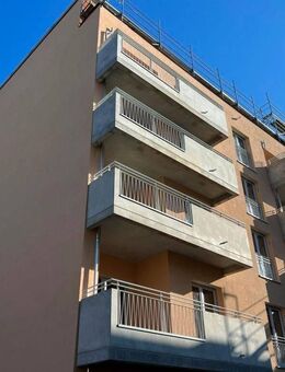 MIT BALKON ZUR RUHIGEN SÜDSEITE - Dresden