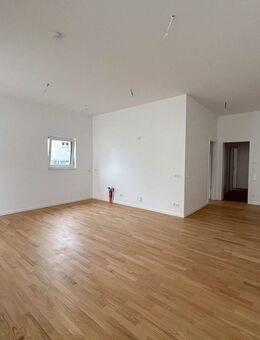 Geräumige 3,5 Zimmerwohnung in Top Lage zu Vermieten +Erstbezug+ - Aalen