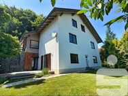 Großzügiges Einfamilienhaus mit ELW und Wintergarten in Fürstenstein/ Oberpolling - Fürstenstein