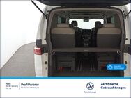 VW T7 Multivan, Life, Jahr 2023 - Hanau (Brüder-Grimm-Stadt)
