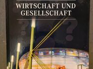 Wirtschaft und Gesellschaft - 1000 Fragen und Antworten - Essen