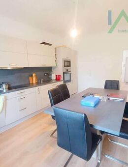 Vielseitig nutzbares, zentral liegendes Wohn- und Geschäftshaus - Osterhofen