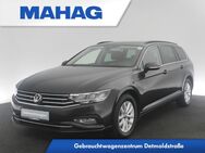 VW Passat Variant, 2.0 TDI Business, Jahr 2023 - München