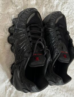 Nike Shox Schuhe - Neuruppin