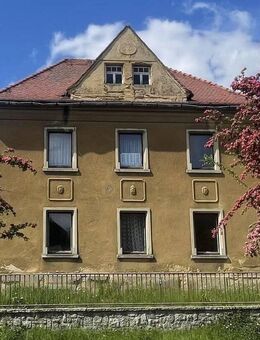 Sanieren, Einziehen und/oder Vermieten - Elstra