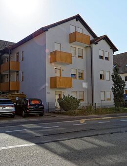 **Wohnung im 1. OG mit Balkon und Tiefgaragenstellplatz zu verkaufen** - Ingolstadt
