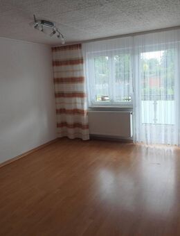 Doppelhaushälfte mit Einliegerwohnung in ruhiger Lage - Wimmelburg