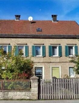 Viel Platz bietendes Wohnhaus mit Laden, mehreren Nebengebäuden, Hof und Garten, ca. 600m² Wohn- u. Nutzfl., Grund 1.161m²! - Sand (Main)