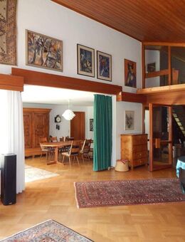 Exklusives Wohnen in einer Villa in bester Lage! - Bad Überkingen